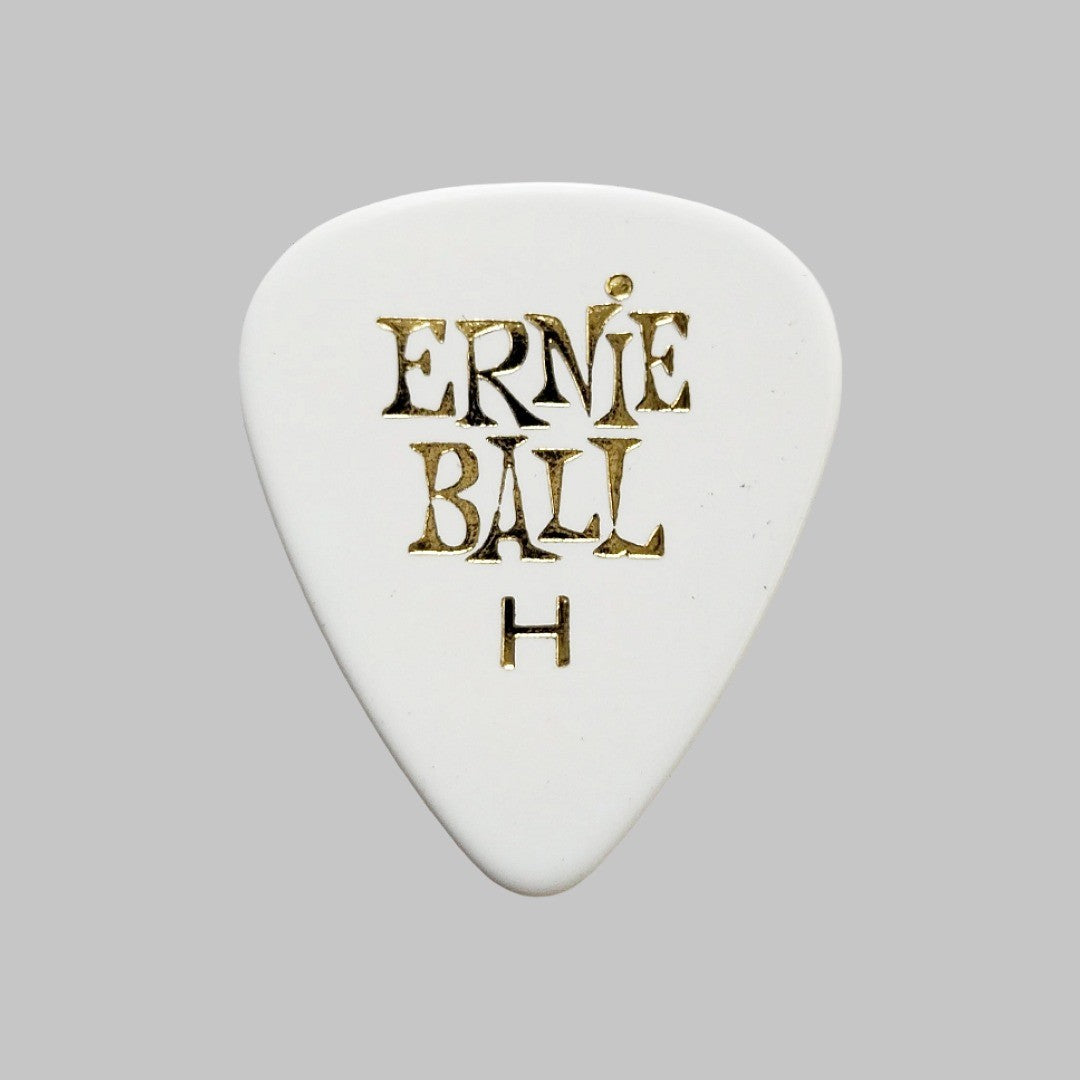 Púa marca Ernie Ball, material celuloide, calibre 0.94 mm