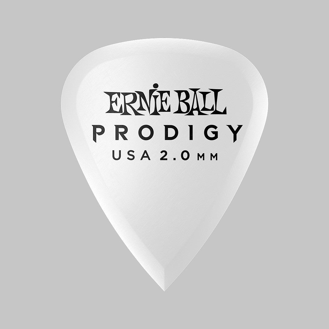 Púa marca Ernie Ball, material derlin, calibre 2.0 mm