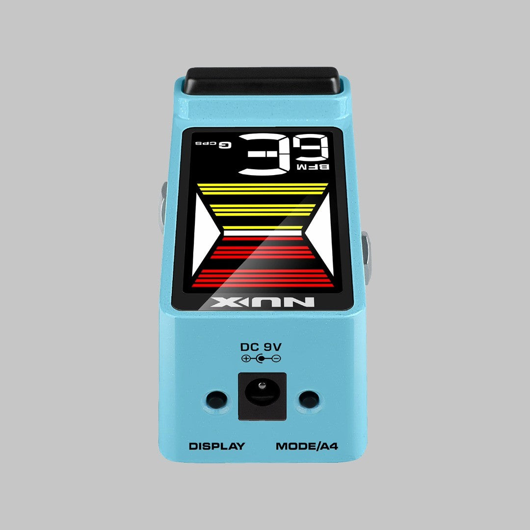Afinador de pedal marca Nux