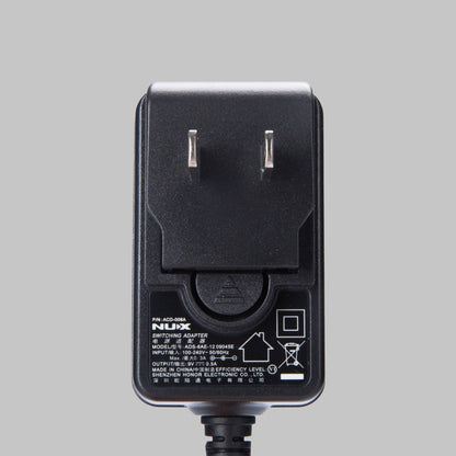 Adaptador de corriente AC/DC para pedales de efecto marca Nux