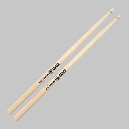 Baquetas para batería 5A marca DVD, madera maple, punta de madera