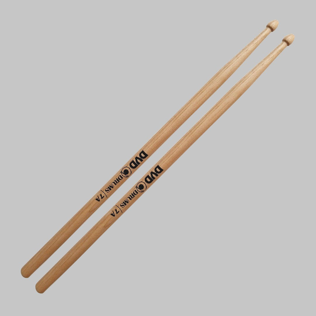 Baquetas para batería 7A marca DVD, madera nogal, punta de madera