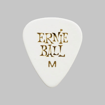 Púa marca Ernie Ball, material celuloide, calibre 0.72 mm (3 colores)