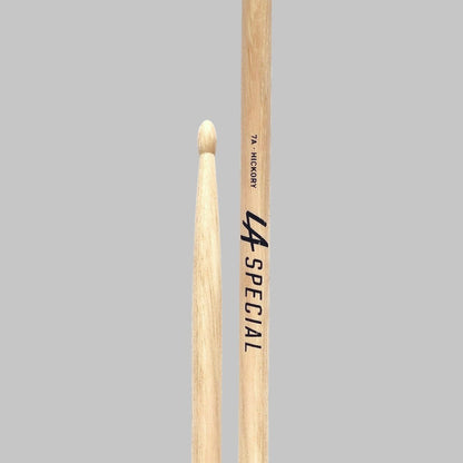 Baquetas para batería 7A marca Promark, madera hickory, punta de madera